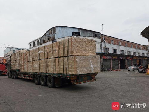 暗访 高速入口缺地磅,货车钻空子超载 官方称已多次执法