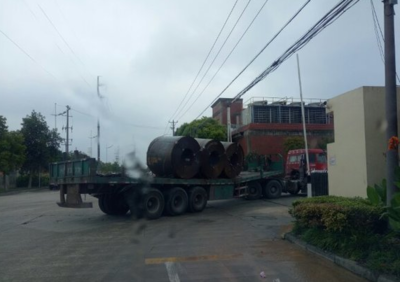 “再穷不拉管,再累不拉卷,说啥不拉绿通”?货车司机说出答案