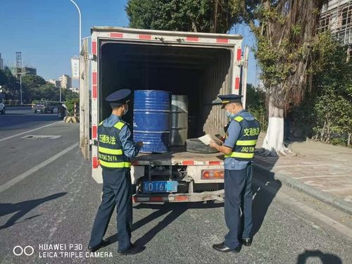 汕头市龙湖区查处8辆危运车辆,专项整治保障道路货物运输安全