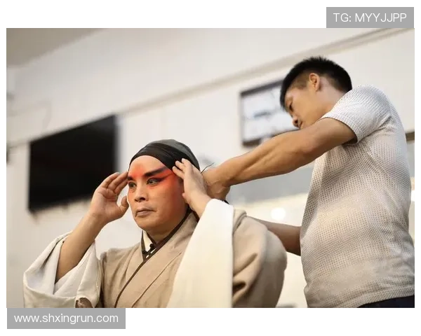 织田真子:从幕后到台前,艺术与灵感的交响曲 织田真子:从幕后到台前,艺术与灵感的交响曲