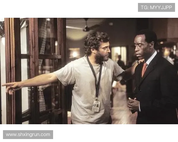 卢旺达饭店：一场跨越种族的温柔与救赎